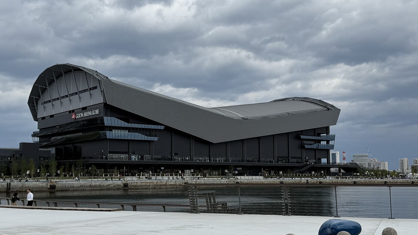 GLION ARENA KOBEの外観