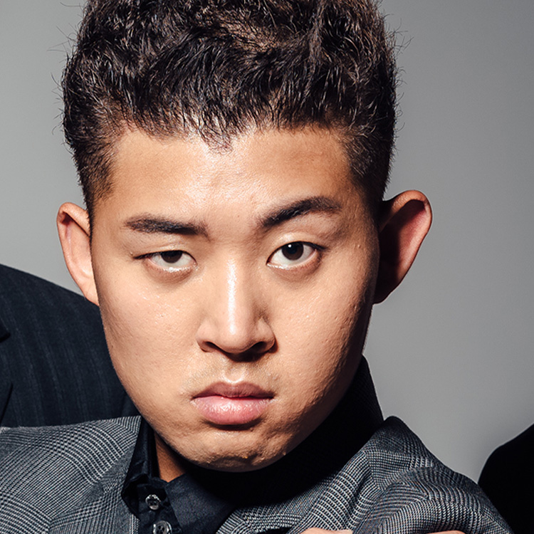 四千頭身・後藤拓実の公式プロフィール写真(ワタナベエンターテインメント)